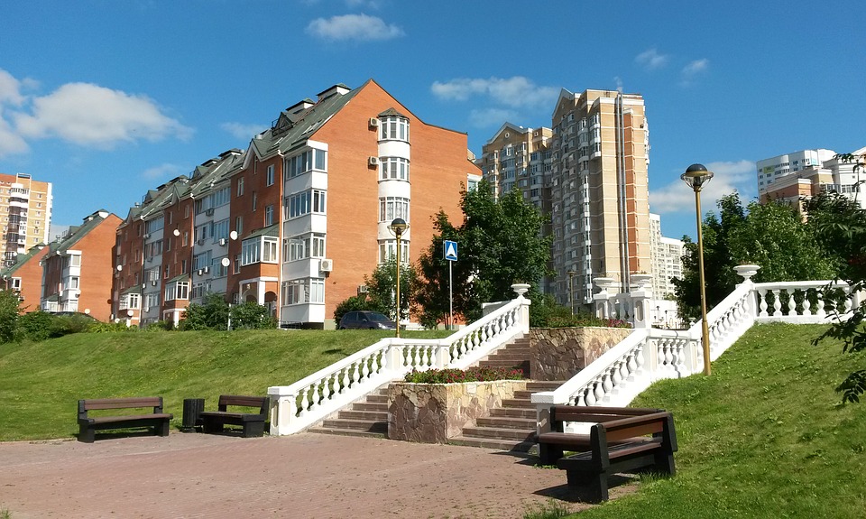 Москве предрекают затяжную стагнацию рынка жилой недвижимости